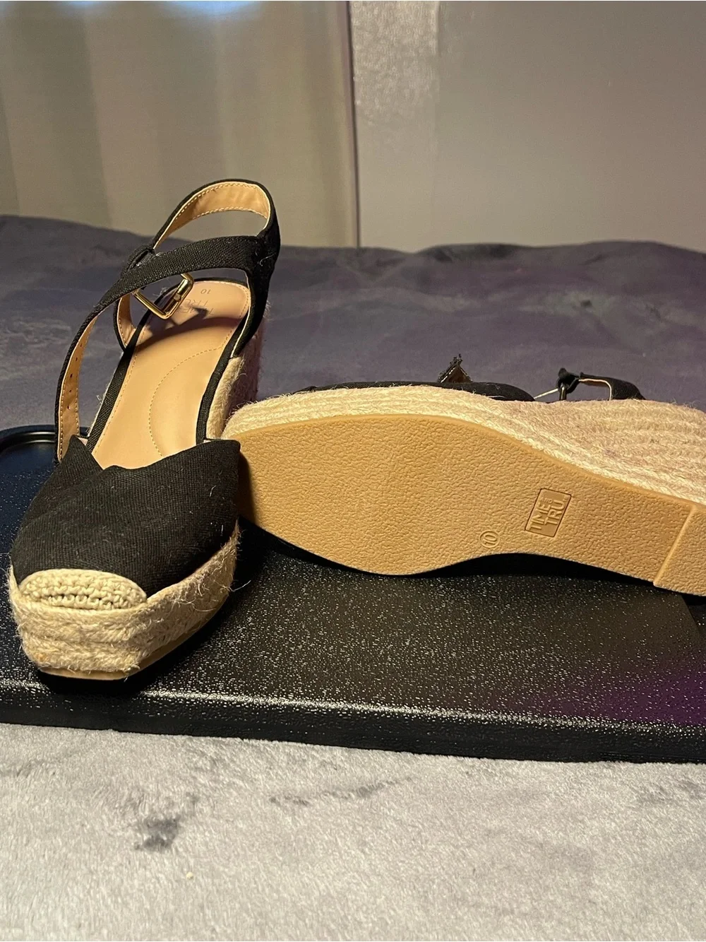 Time and Tru classic espadrille